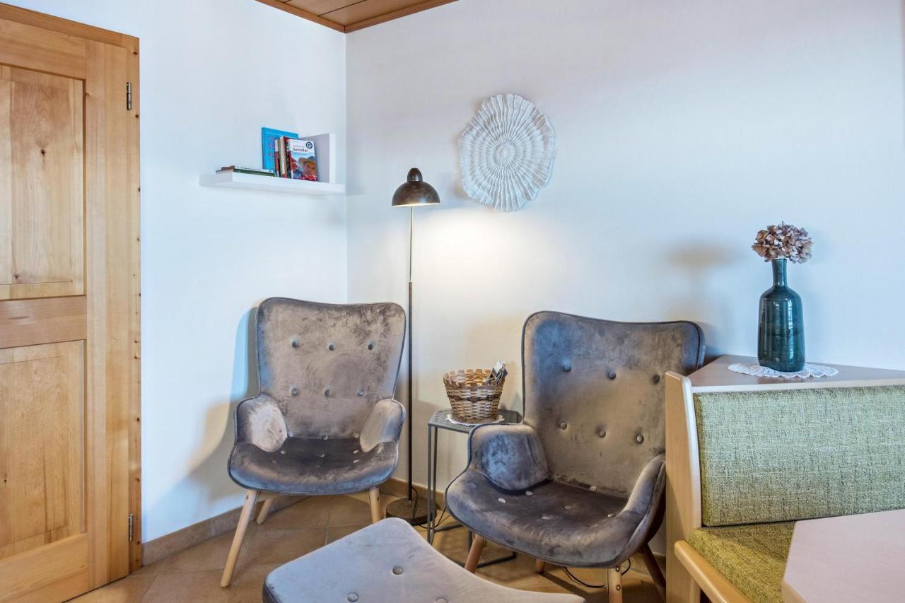 Beckenbinder Apartement Schlern サン・ジェネージオ・アテジーノ エクステリア 写真